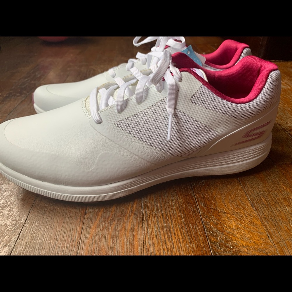 Skechers GoGolf golf shoe